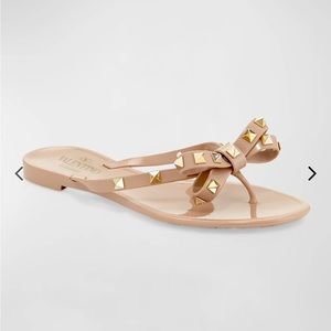 Valentino sandals size 37